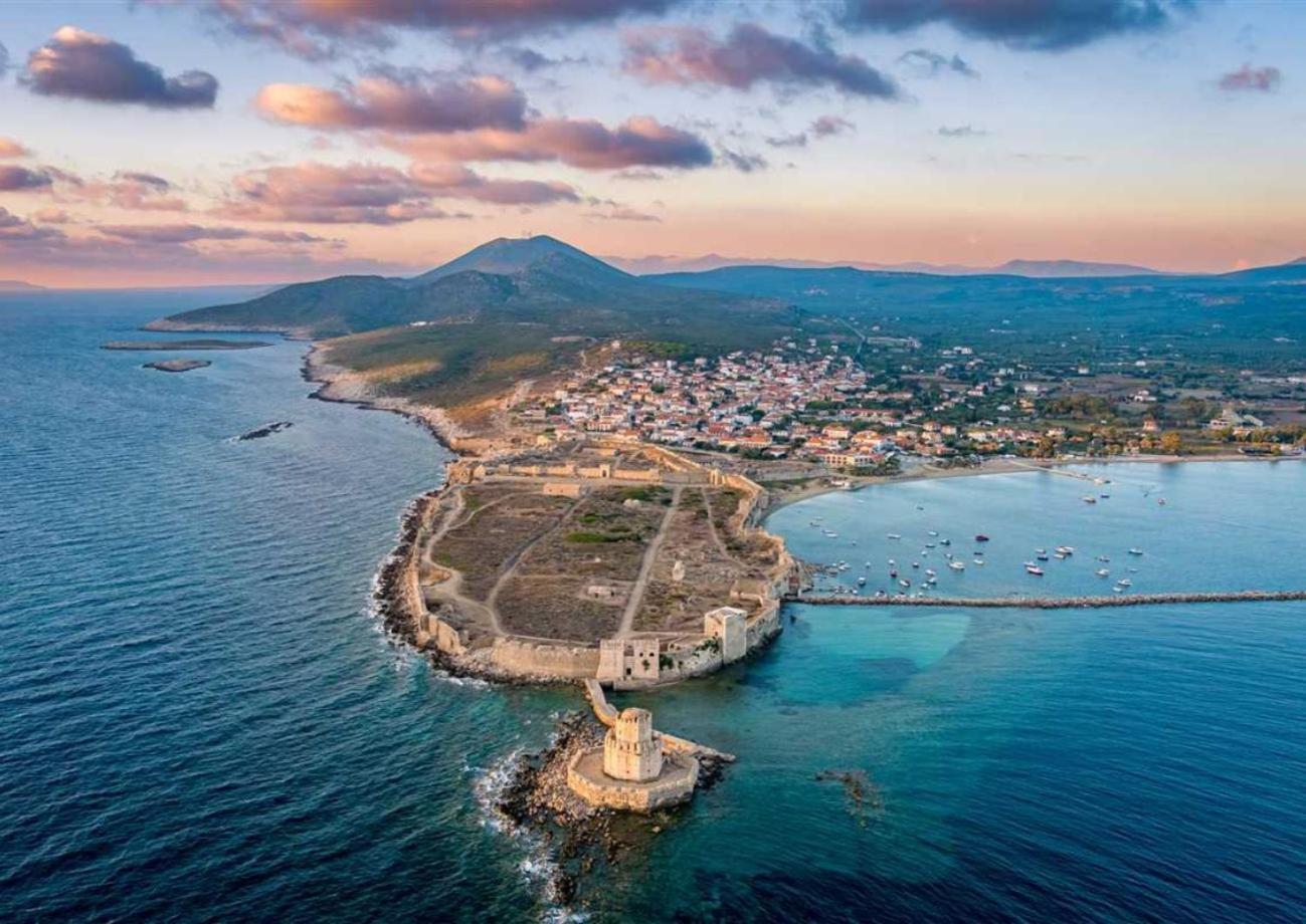 Panoraias Luxury Suite Kyparissia Exterior foto